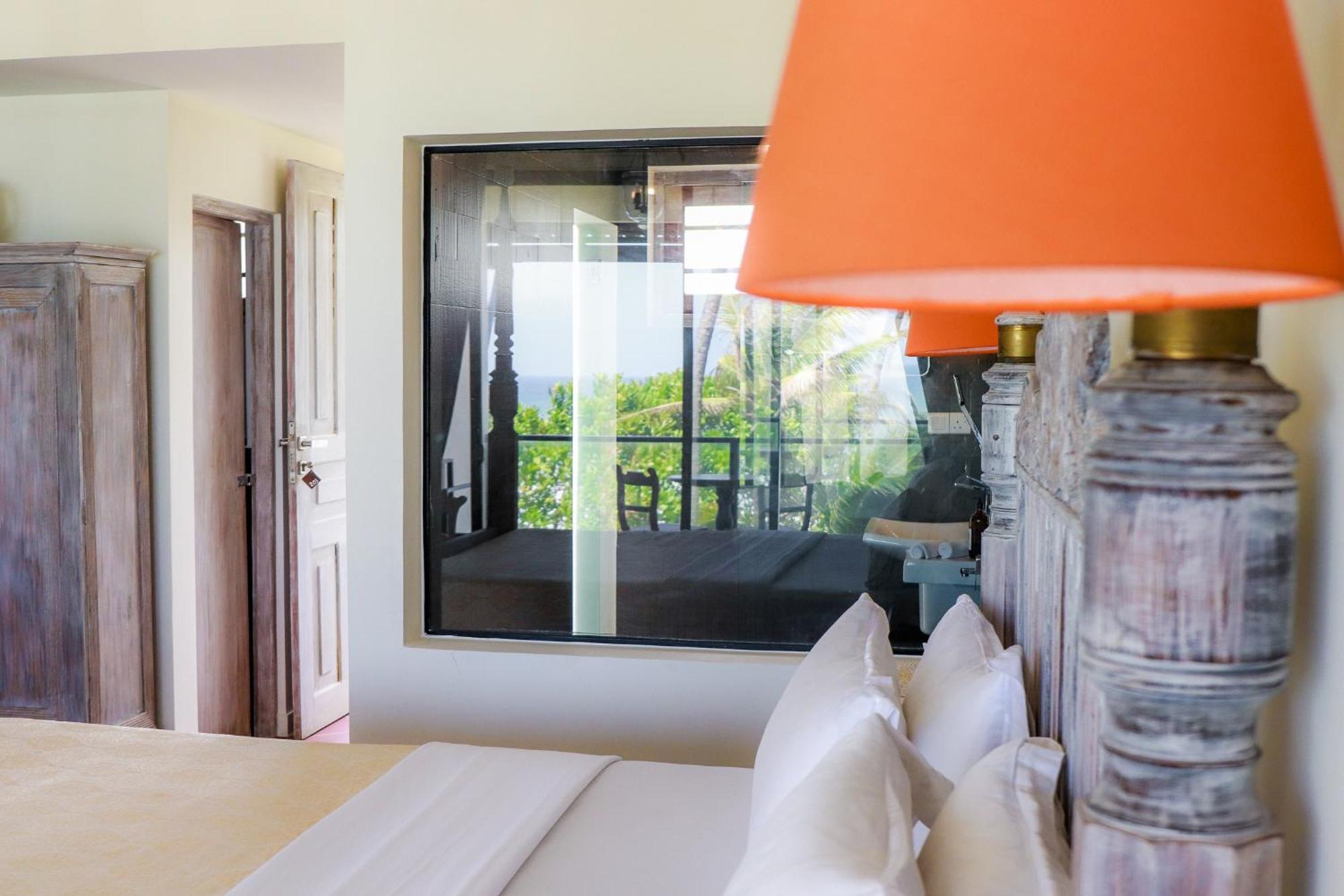 Naomi Beach Hotel Weligama Exterior foto