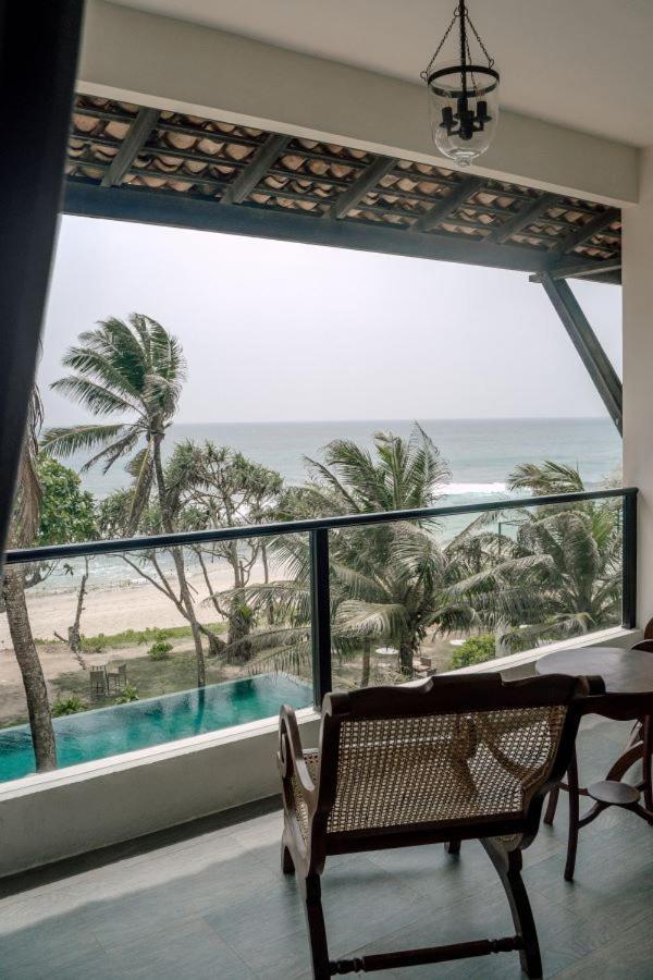 Naomi Beach Hotel Weligama Exterior foto